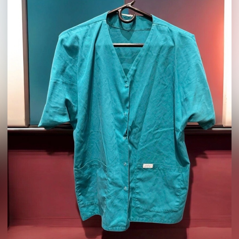 Landau Teal Button Down scrub cover XL 24in pit to pit 28in length